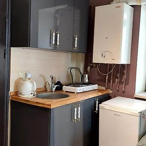 Studio Apart Odası